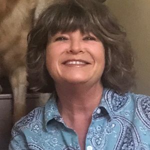 Meet your Posher, Leslie